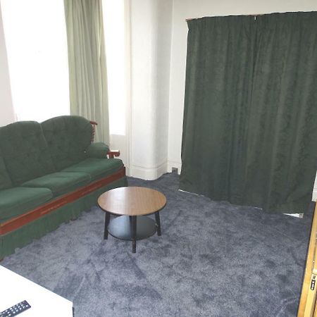 Beeton Villas Holiday Apartments Blackpool Ngoại thất bức ảnh