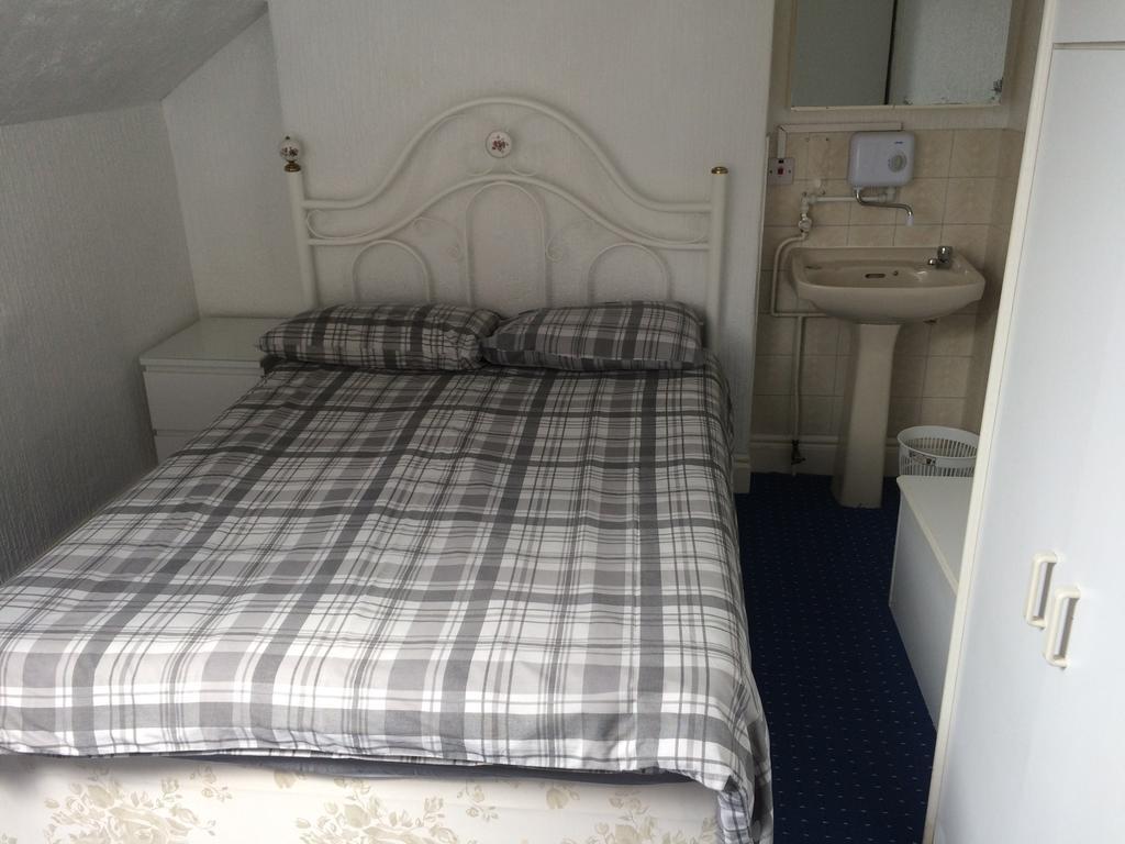 Beeton Villas Holiday Apartments Blackpool Ngoại thất bức ảnh