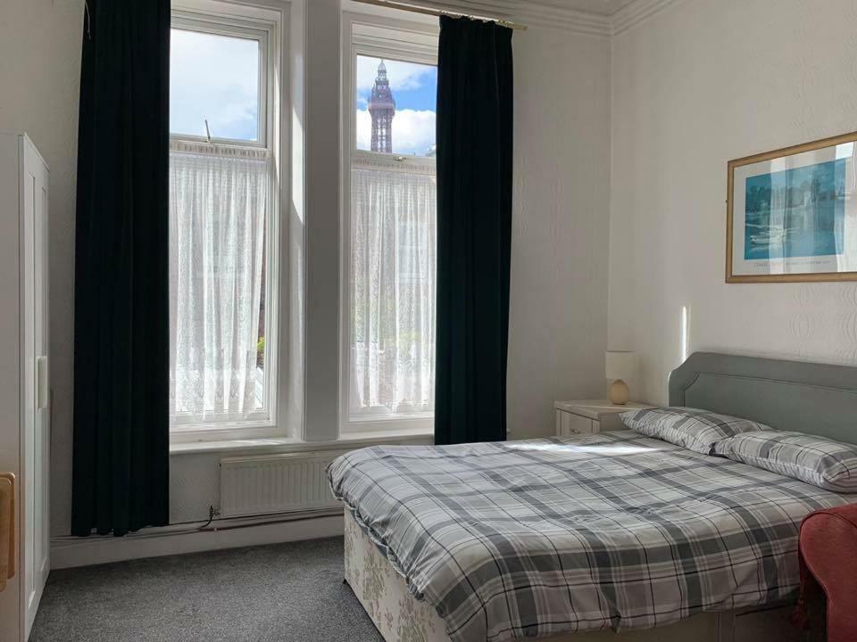 Beeton Villas Holiday Apartments Blackpool Ngoại thất bức ảnh