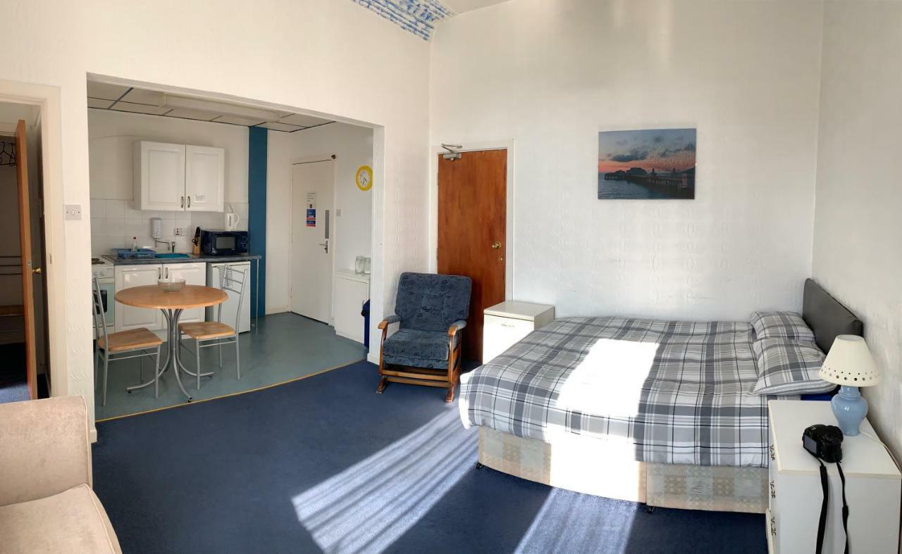 Beeton Villas Holiday Apartments Blackpool Ngoại thất bức ảnh