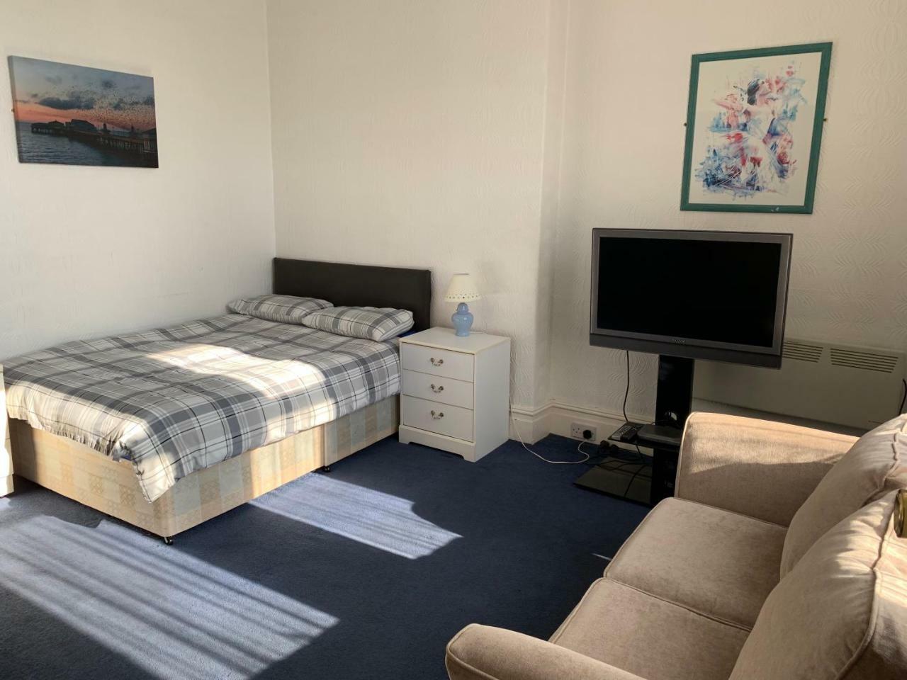 Beeton Villas Holiday Apartments Blackpool Ngoại thất bức ảnh