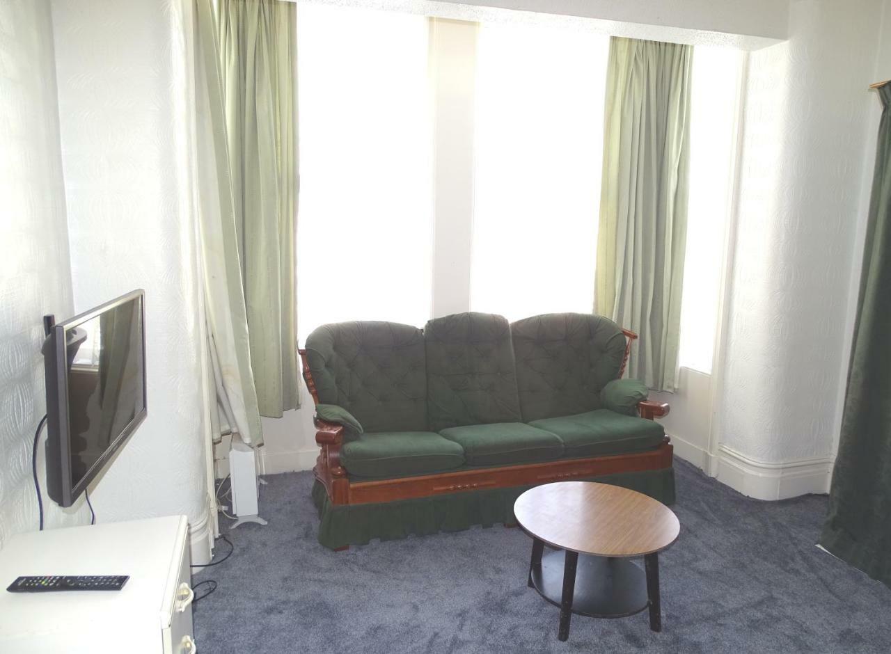 Beeton Villas Holiday Apartments Blackpool Ngoại thất bức ảnh