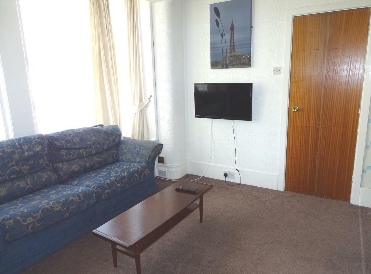 Beeton Villas Holiday Apartments Blackpool Ngoại thất bức ảnh