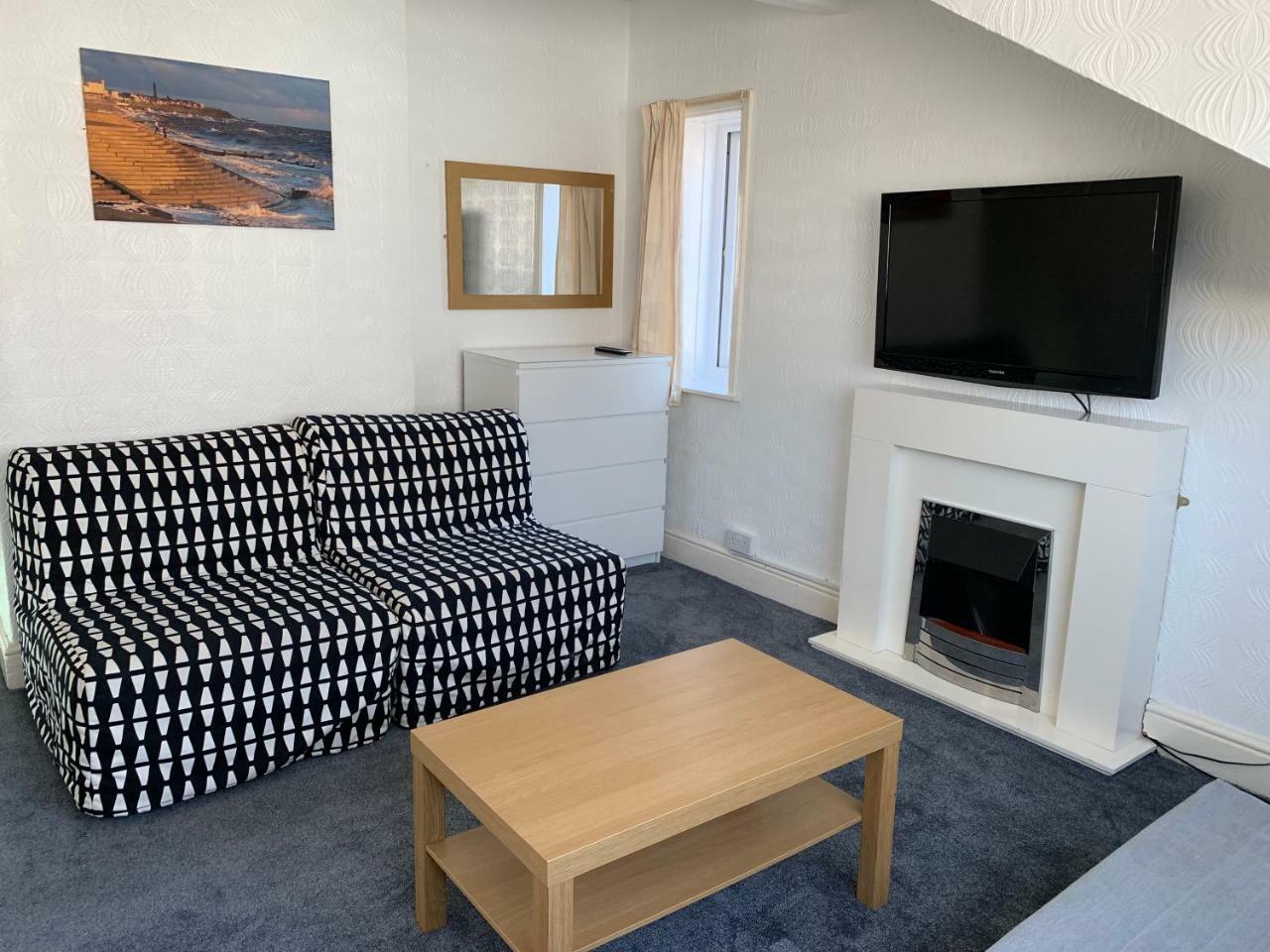 Beeton Villas Holiday Apartments Blackpool Ngoại thất bức ảnh