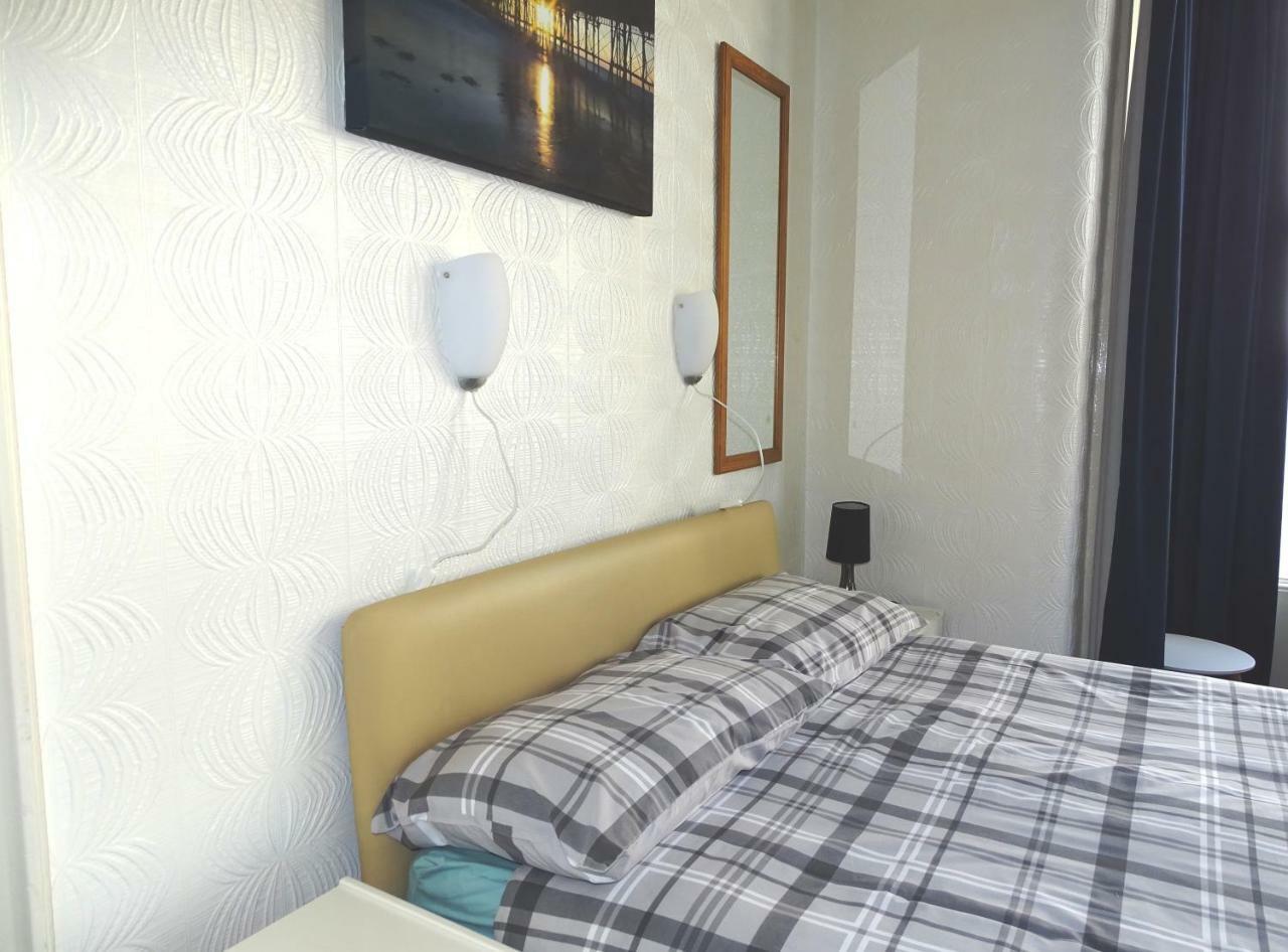 Beeton Villas Holiday Apartments Blackpool Ngoại thất bức ảnh