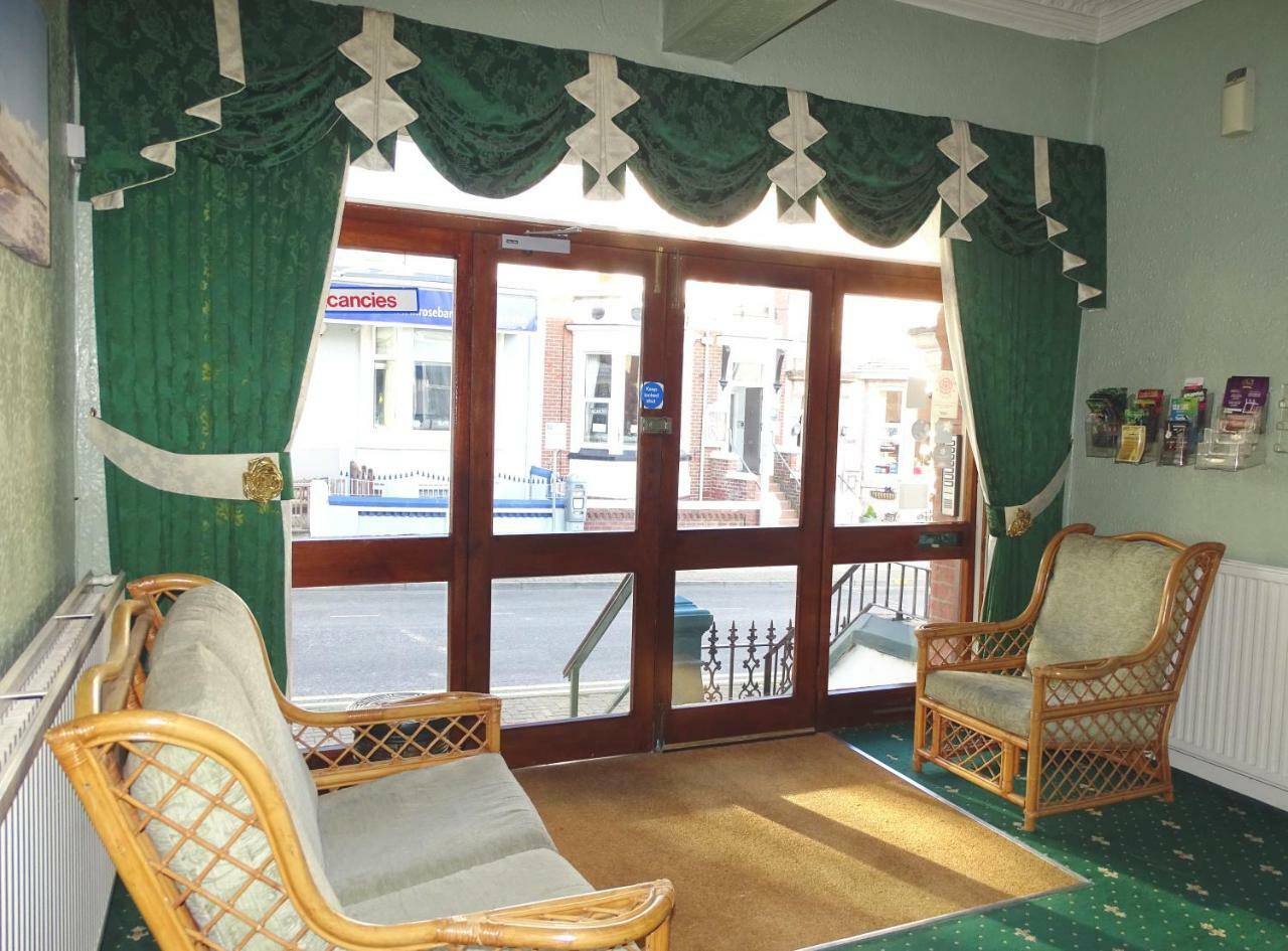 Beeton Villas Holiday Apartments Blackpool Ngoại thất bức ảnh
